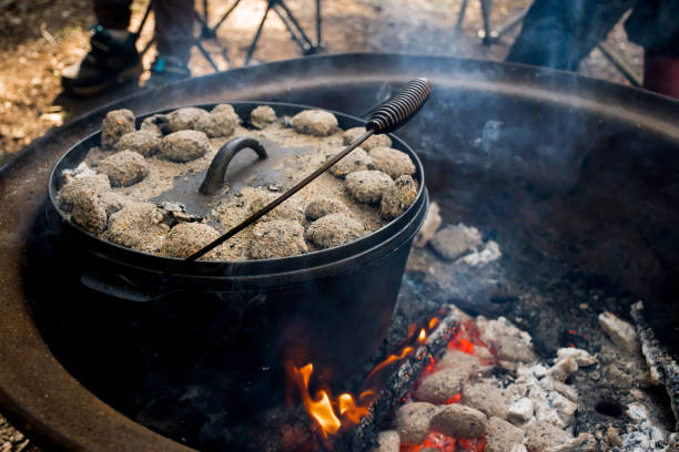 The Versatile 8 Quart Dutch Oven: Your Kitchen’s New Best Friend