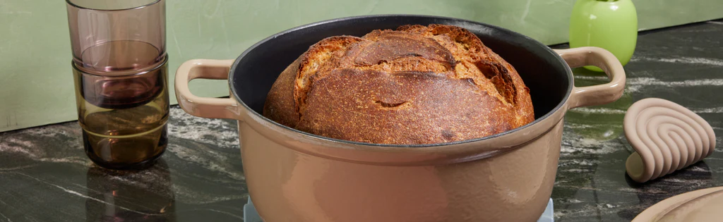 Mastering Culinary Arts with the Le Creuset 4.5 Qt Dutch Oven